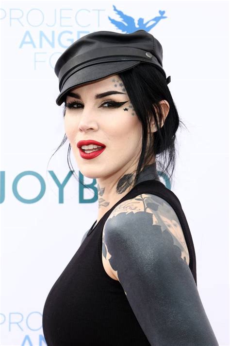 kat von d removing tattoos|Kat Von D reveals shocking amount of time shes spent blacking。